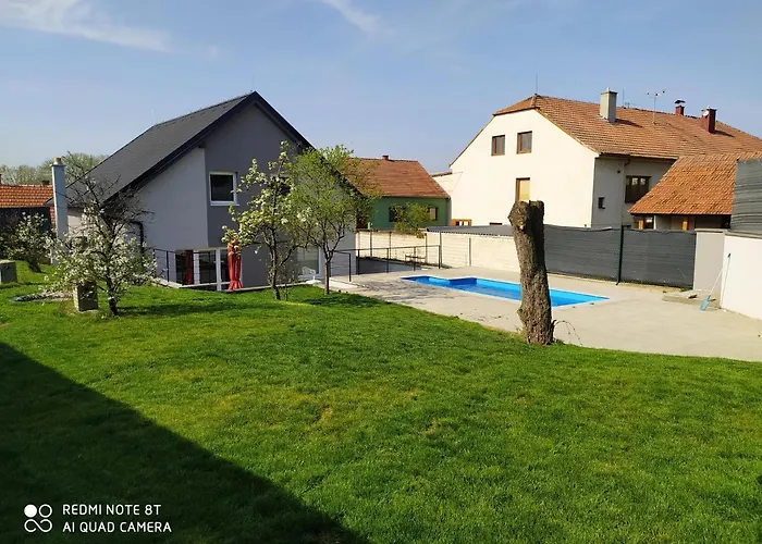 Pod Majakem * Přítluky